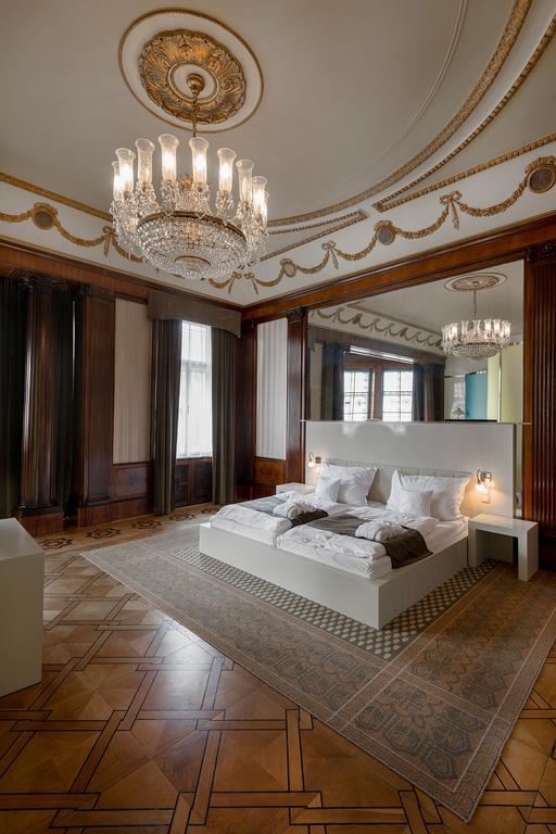 Hotel Okresní Dům Hradec Králové Habitación foto